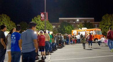 Yum Yum Bites Food Truck