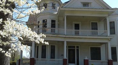 Barnes-Stevenson House