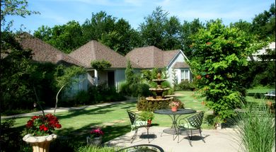 Lindley House Garden Cottages