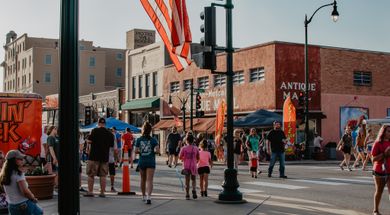 Food Truck Thursday: Fall Festival