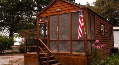 Lee's Grand Lake Resort