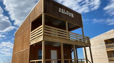 Buffalo Trails Cabins & Petting Zoo