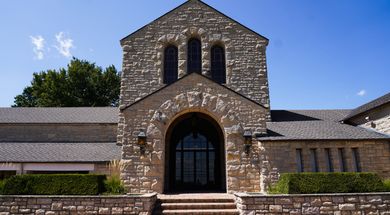 The Will Rogers Memorial Museum in Claremore features exhibits, archives, buildings and more dedicated to Oklahoma's favorite son. Photo by Laci Schwoegler/Oklahoma Tourism.