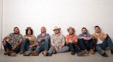 Josh Abbott Band in Concert