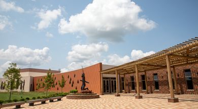 The Choctaw Cultural Center showcases the Nation's treasured history. Photo by Lori Duckworth/Oklahoma Tourism.