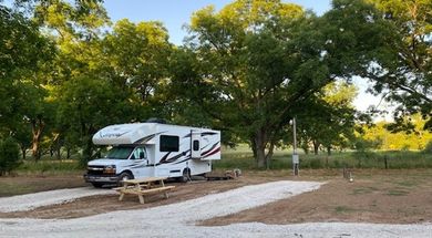 Little Oasis RV Resort