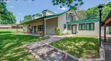 Lazie Lane at Buncombe Creek