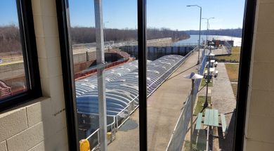 Chouteau Lock & Dam 17 Visitor Center