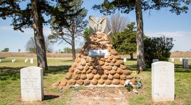 Visit the final resting place of great Apache warrior Geronimo at the Fort Sill National Historic Landmark & Museum. Photo by Lori Duckworth/Oklahoma Tourism.