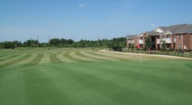 Links At Mustang Creek