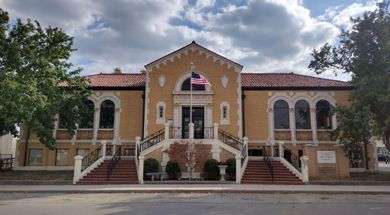 Blackwell Public Library