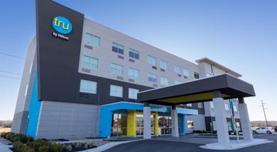 Tru by Hilton Tahlequah
