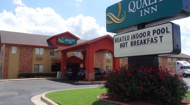 Quality Inn Broken Arrow - Tulsa