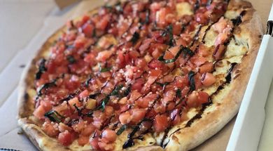 Mama Tig’s Wood-Fired Pizza