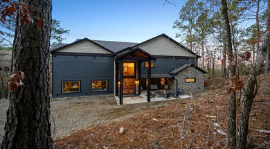 Broken Branch Lodge at Pine Lake Resort