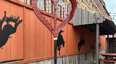 Henryetta Love Lock Statue