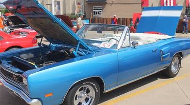 Smoking Hot Car & Bike Show