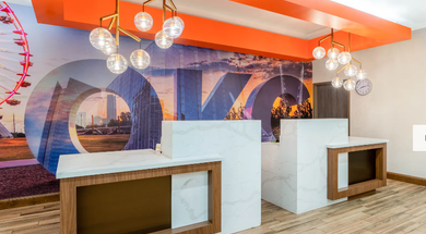 La Quinta Inn & Suites by Wyndham Oklahoma City Airport Hotel