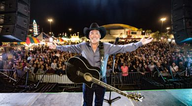 Clay Walker in Concert