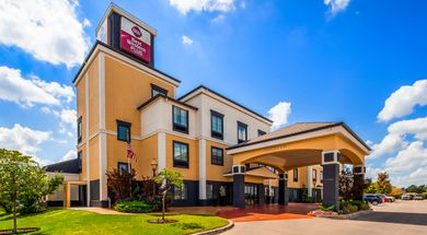 Best Western Plus Barsana Hotel & Suites