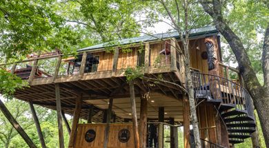 A Million Dreams Cabins