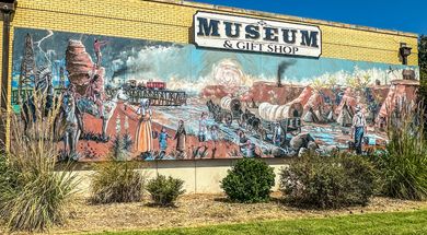 Plains Indians & Pioneers Museum