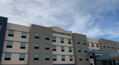 Sugar Creek Hotel, Trademark Collection by Wyndham