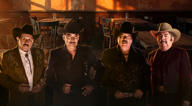 Palomazo Norteño in Concert