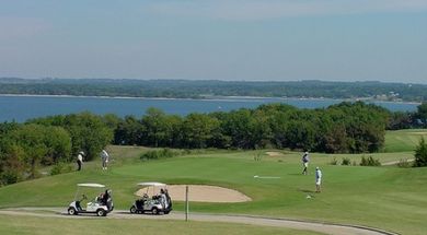 Chickasaw Pointe Golf Club