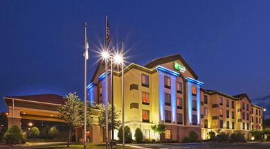 Holiday Inn Express & Suites