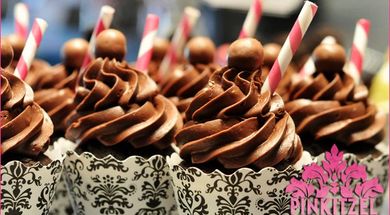 Pinkitzel Cupcakes & Candy