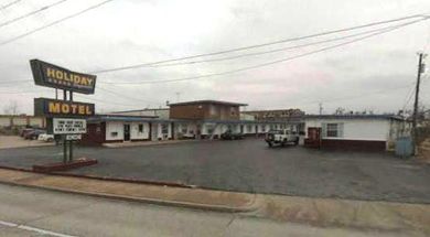 Holiday Motel