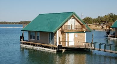 Lake Murray Floating Cabins