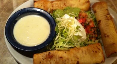 Los Aztecas Mexican Restaurant & Cantina