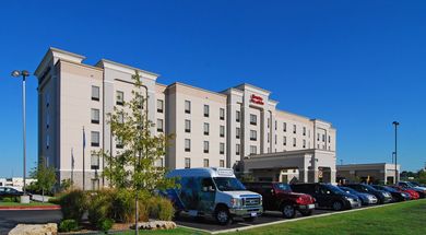 Hampton Inn & Suites Tulsa/Catoosa
