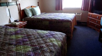 Rodeway Inn & Suites