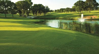 KickingBird Golf Club