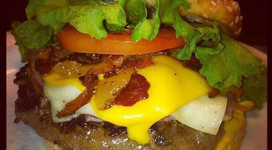 Potbelly's Pub & Grill