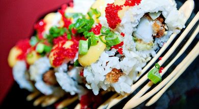 Full Moon Sushi & Bistro