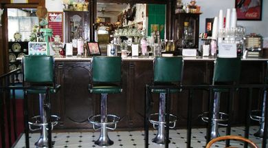 Linger Longer Antiques & Old-Fashioned Soda Fountain