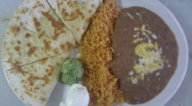 Nachitos Mexican American Grill