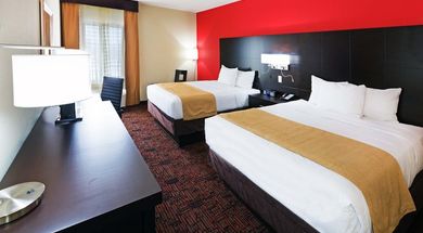 La Quinta Inn & Suites