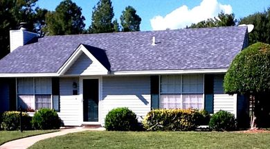 Monkey Island Cottage