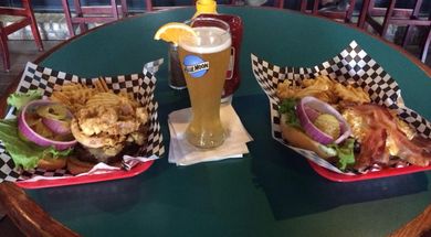 Driller's Sports Bar & Grill