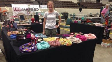 2 Hip Chicks Roadshow