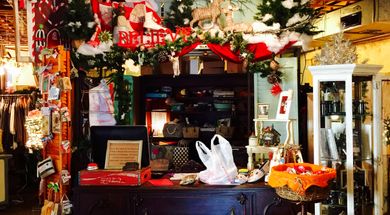 Hattie's House & Vintage Market