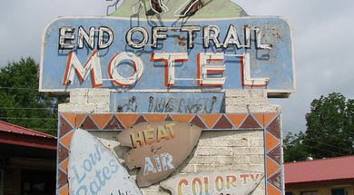 End of Trail Motel