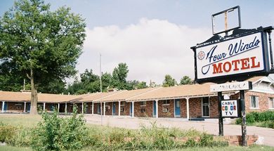 Four Winds Motel