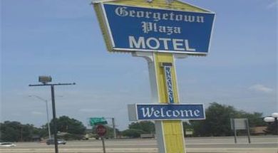Georgetown Plaza Motel