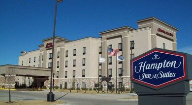 Hampton Inn & Suites